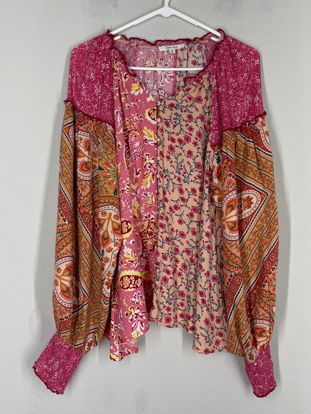 Oli & Hali Button Front Blouse Women's M Pink Floral Paisley Boho Long Sleeve